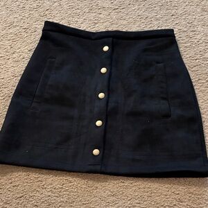 Elegant Black Buttoned Women's Mini Skirt